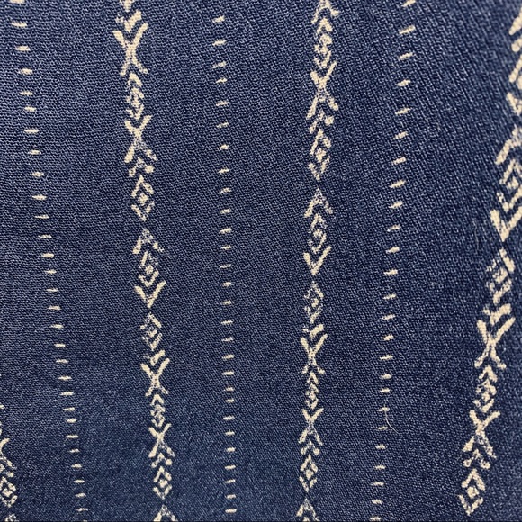 tie strap cold shoulder tribal print top / navy - Picture 5 of 5